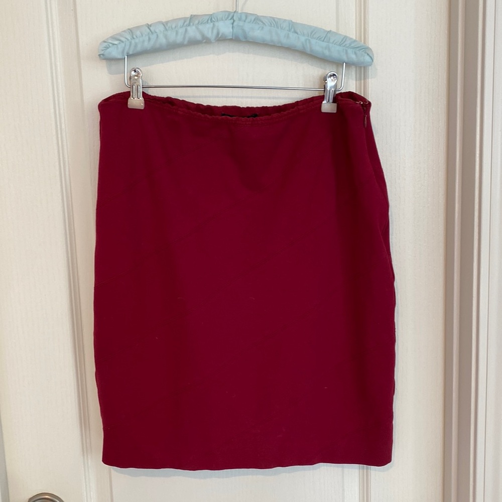 Perfect for fall ….red knit….pencil skirt… side zip…fully lined